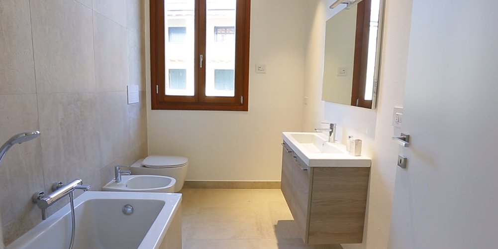 Quadrilocale duplex ultimo piano con terrazzi e cantina Madone