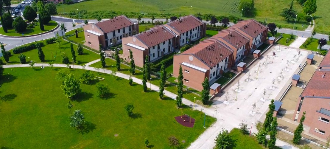 Quadrilocale duplex ultimo piano con terrazzi e cantina Madone