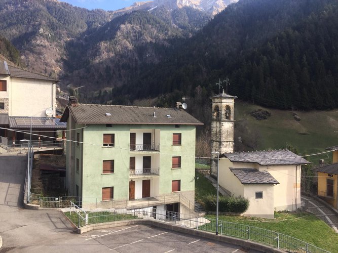 CENTRALE E SOLEGGIATA! Mezzoldo