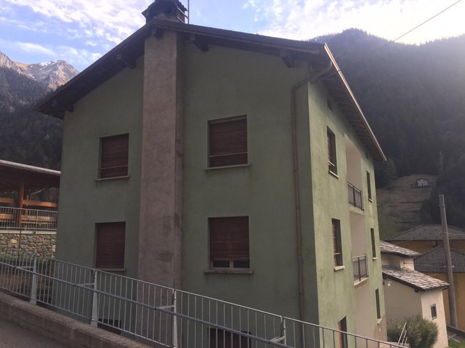 CENTRALE E SOLEGGIATA!