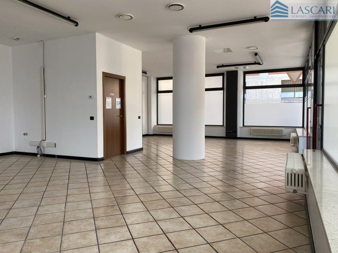 Negozio 1 locale - Rif. 2334 Bergamo