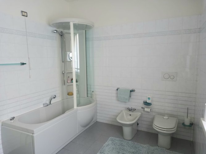 APPENA RISTRUTTURATO Val Brembilla