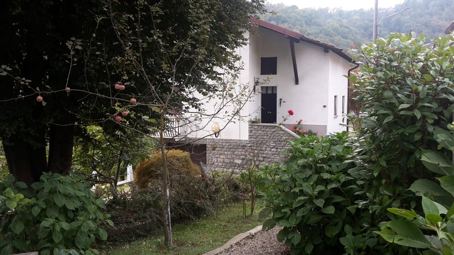 NDIPENDENTISSIMA CON GIARDINO!! Taleggio