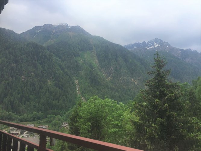 ZONA TRANQUILLA E PANORAMICA! Branzi