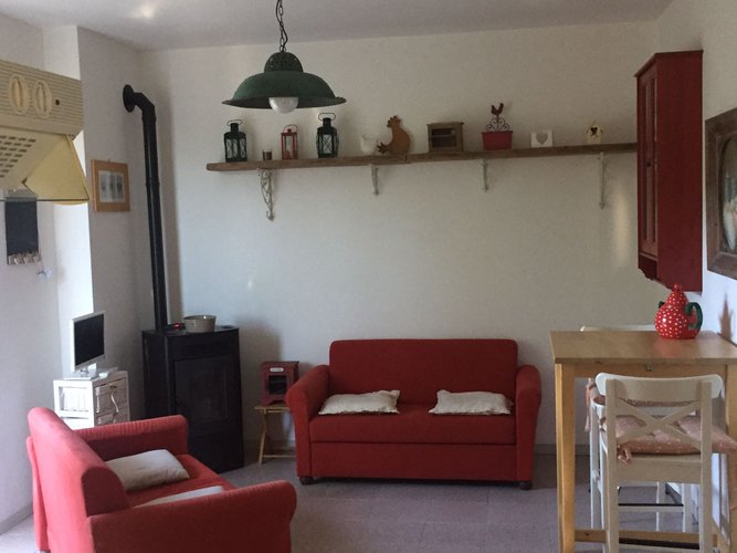 ZONA TRANQUILLA E SERVITISSIMA! Serina