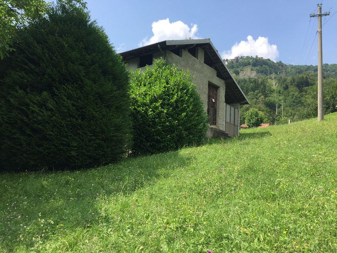 DOSSENA - RUSTICO SERVITO DA TUTTO! Dossena