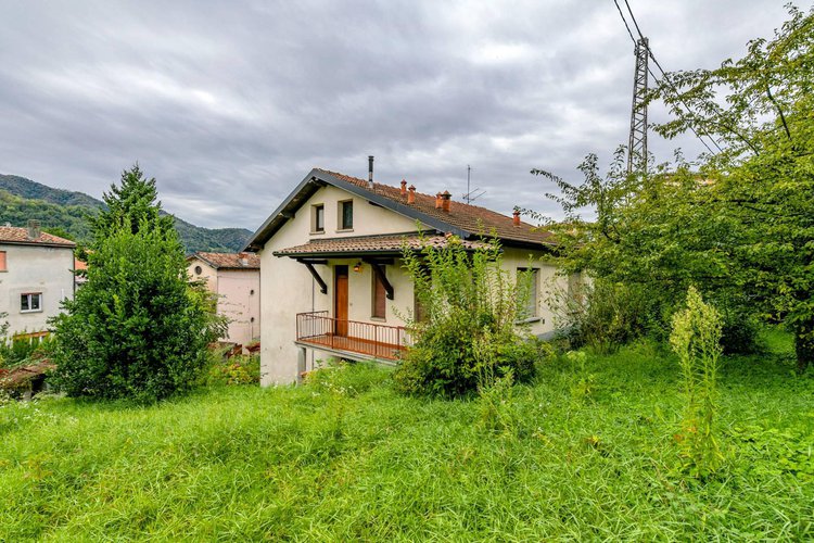 Casa indipendente Albino