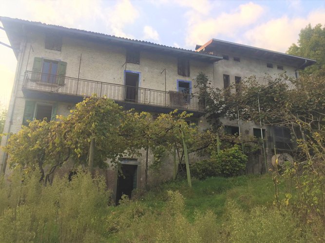 ZOGNO - RISERVATO AGLI AMANTI DELLA NATURA E DELLA TRANQUILLITA'! Zogno