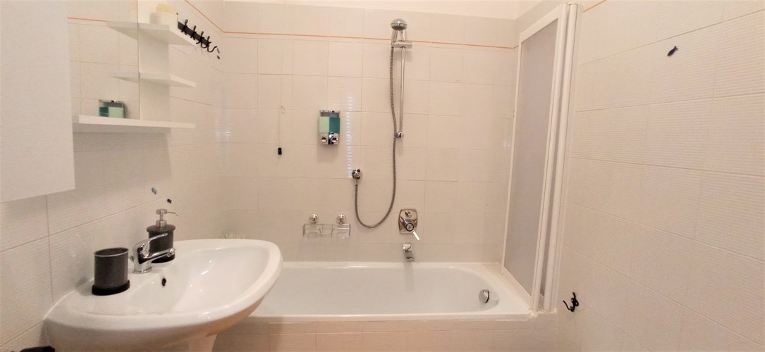 BRANZI - SPETTACOLARE VISTA SULLA CASCATA! Branzi