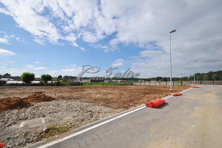 Terreno Industriale Figino Serenza