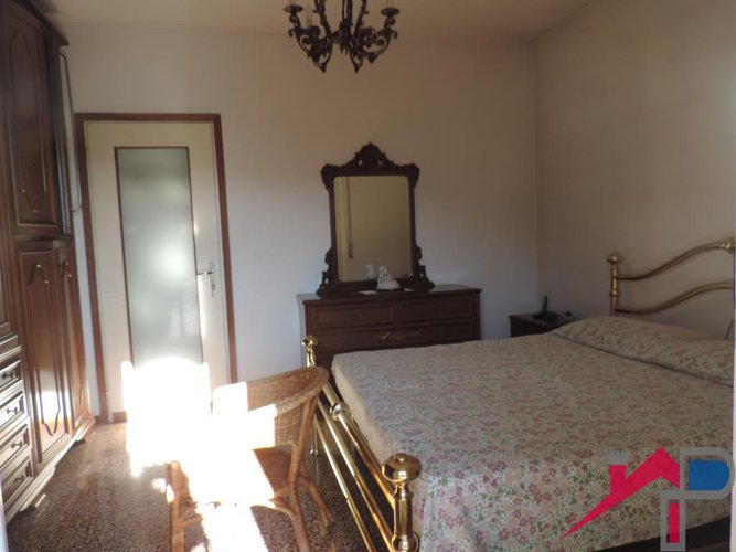 Pontida quadrilocale con box Pontida