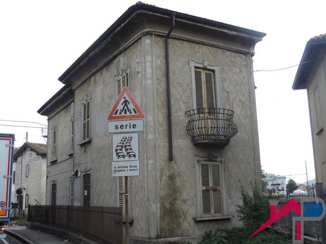 Casa singola da ristrutturare Cisano Bergamasco