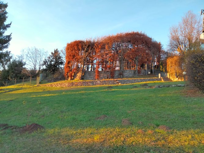 SPETTACOLARE CASA RUSTICA COMPLETAMENTE INDIPENDENTE! Zogno