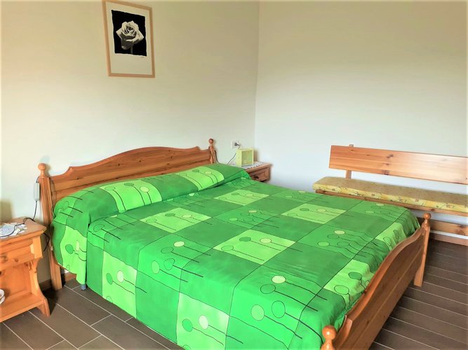 COSTA SERIA - CASA TERRA-CIELO IN OTTIME CONDIZIONI Costa Serina