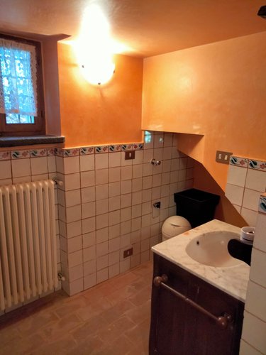 SPETTACOLARE CASA RUSTICA COMPLETAMENTE INDIPENDENTE! Zogno