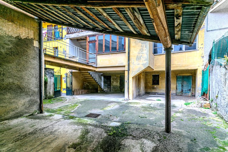 Stabile/Palazzo Gazzaniga