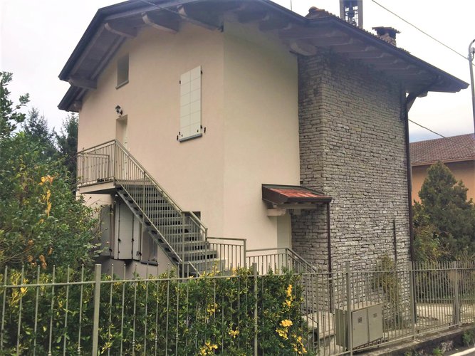 ZOGNO - TUTTA RIMESSA A NUOVO!!! Zogno