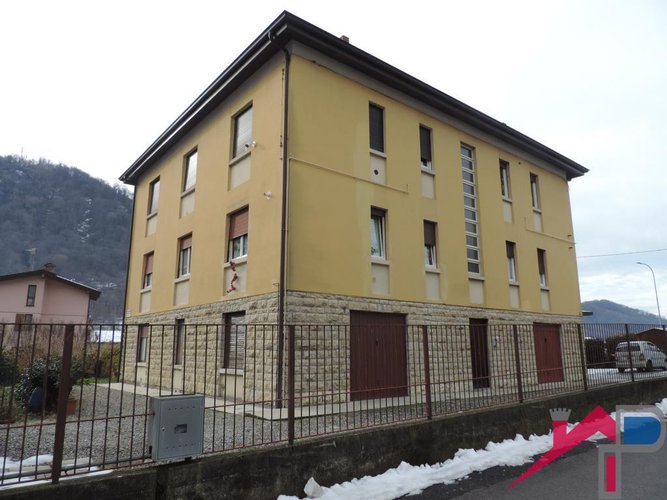 Pontida centrale appartamento di ampia metratura Pontida