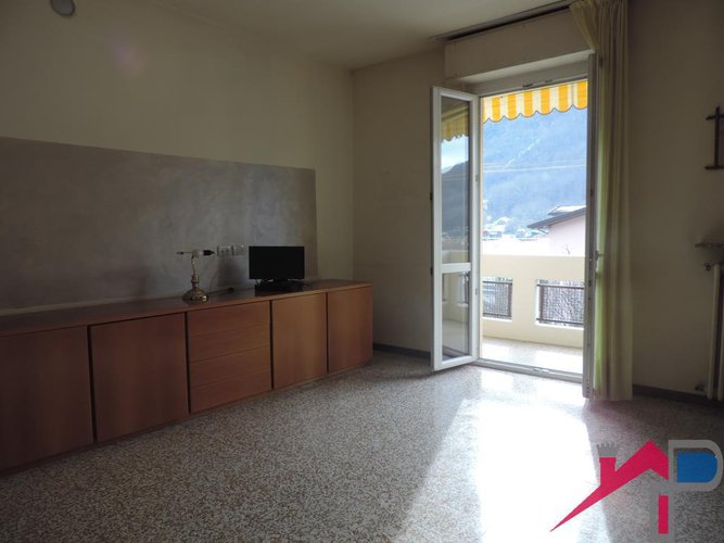 Pontida centrale appartamento di ampia metratura Pontida