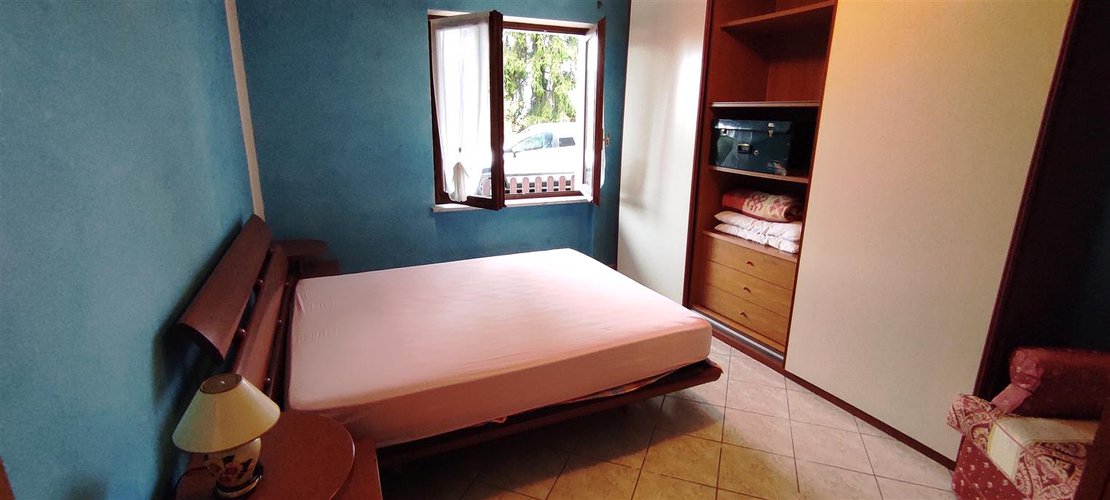 Zogno primissime alture, in posizione magnifica bilocale con cantina e box Zogno