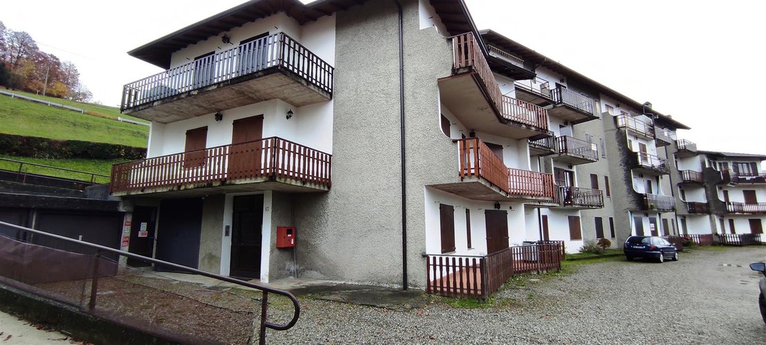 Zogno primissime alture, in posizione magnifica bilocale con cantina e box