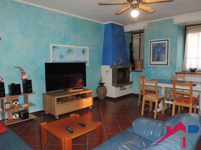 Bilocale con terreno in uso esclusivo