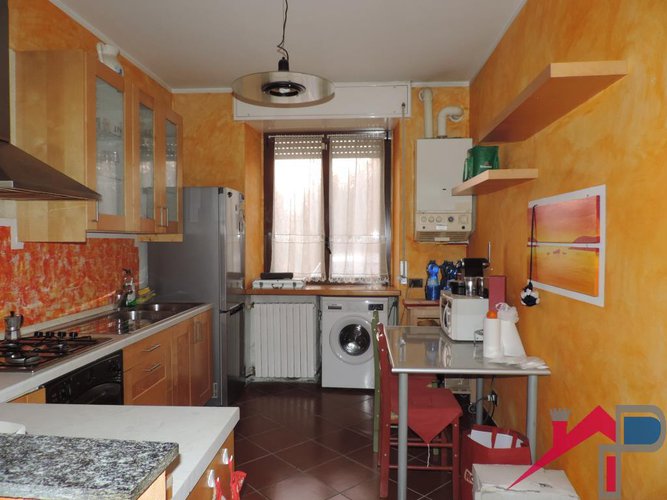 Bilocale con terreno in uso esclusivo Caprino Bergamasco