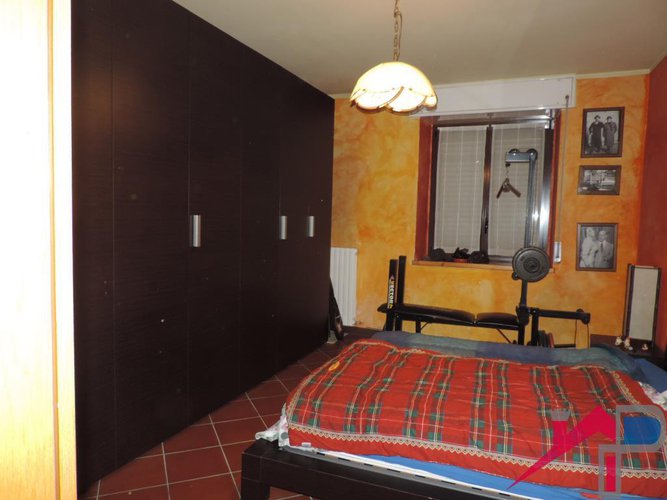 Bilocale con terreno in uso esclusivo Caprino Bergamasco