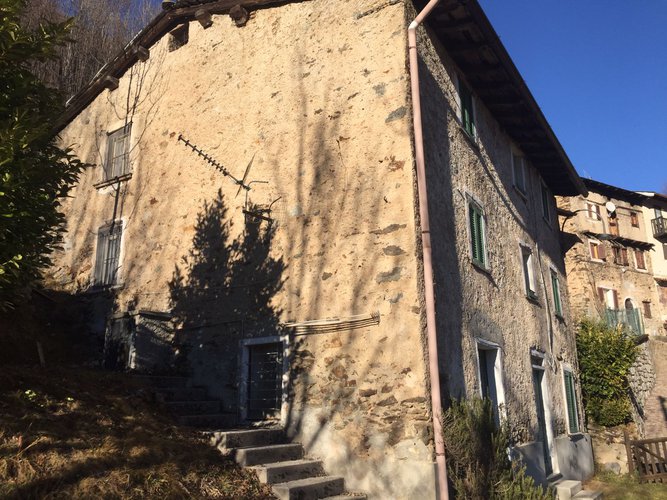 VISTA MOZZAFIATO. . SOLE DALLA MATTINA ALLA SERA! Valtorta