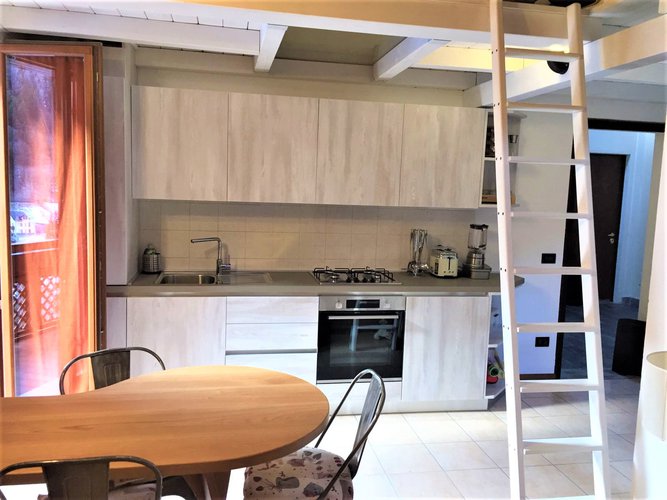 VISTA MOZZAFIATO.. SOLE DA MATTINA A SERA!! Carona