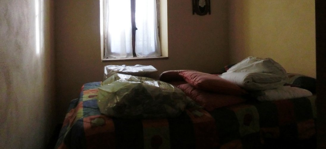 Costa Serina introvabile tipica cascina montana con rustico, terreno annesso mq. 10.000 Costa Serina