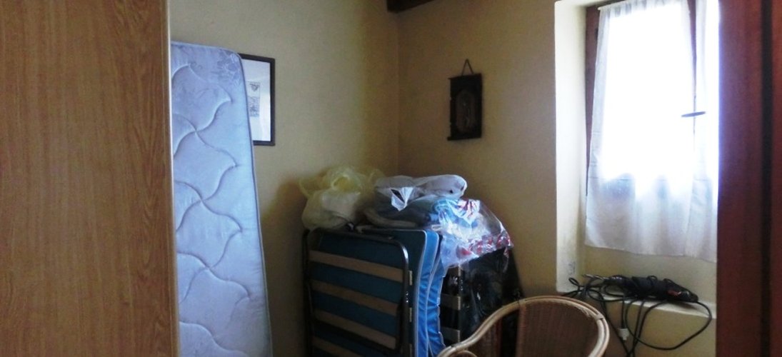 Costa Serina introvabile tipica cascina montana con rustico, terreno annesso mq. 10.000 Costa Serina