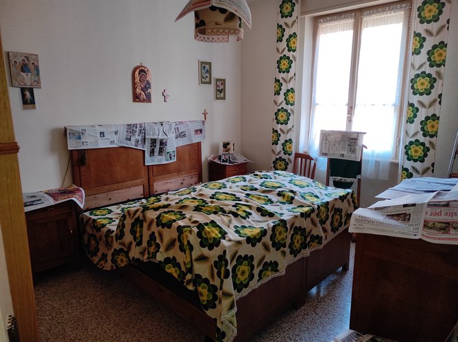 Sant’Omobono Terme in posizione tranquilla e riservata trilocale con balcone, cantina e box Sant'Omobono Terme