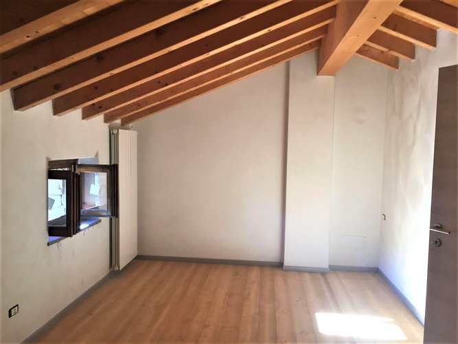 NUOVISSIMA.... MAI ABITATA! Valtorta