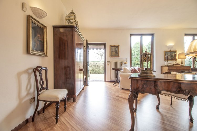 Villa singola in Residence Cinq Fo' Guanzate