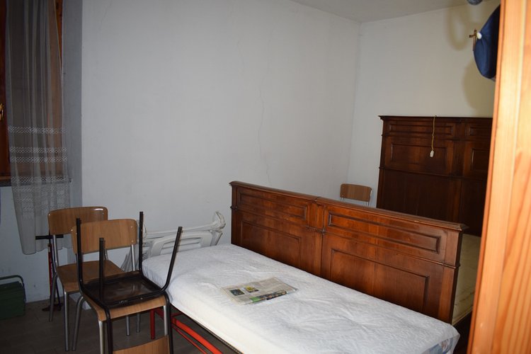 Costa Serina grazioso bilocale con terrazzo e balconi Costa Serina