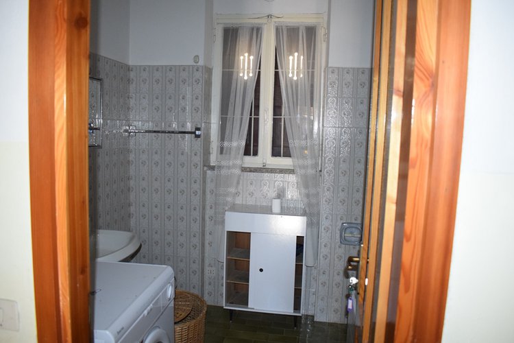 Costa Serina grazioso bilocale con terrazzo e balconi Costa Serina