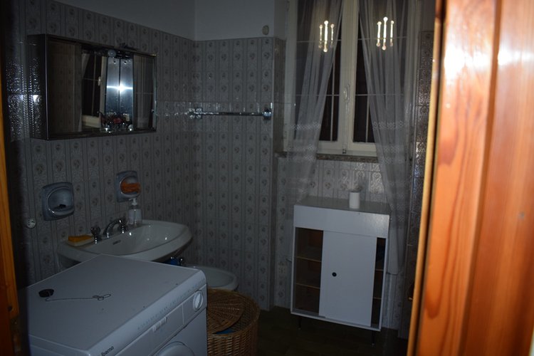 Costa Serina grazioso bilocale con terrazzo e balconi Costa Serina