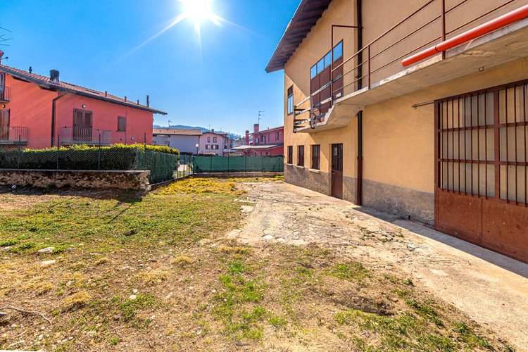 Casa indipendente Nembro