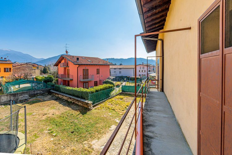 Casa indipendente Nembro