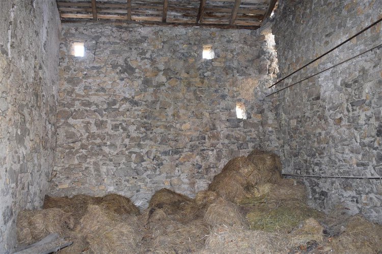 Oltre il Colle mt. 1100 s.l.m. vista cime Prealpi Orobie affare porzione di rustico Oltre il Colle