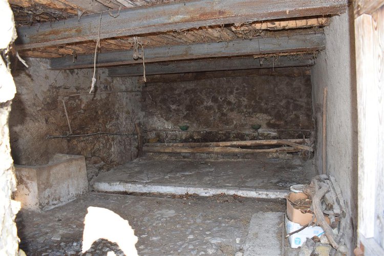 Oltre il Colle mt. 1100 s.l.m. vista cime Prealpi Orobie affare porzione di rustico Oltre il Colle