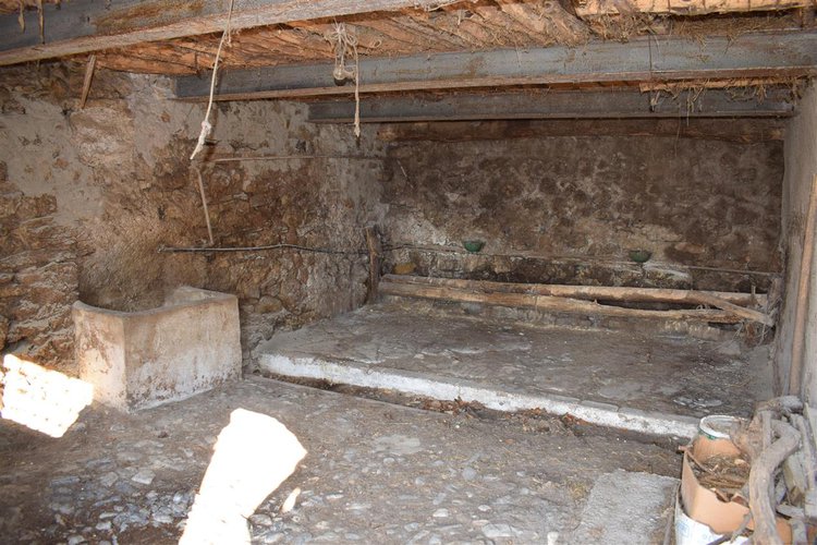 Oltre il Colle mt. 1100 s.l.m. vista cime Prealpi Orobie affare porzione di rustico Oltre il Colle