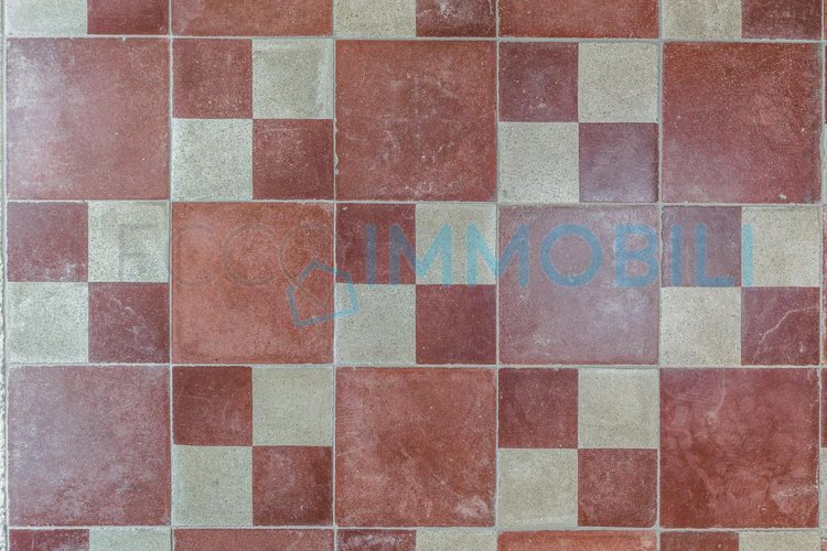 PALAZZO MONTI NEGOZIO 2 Lecco