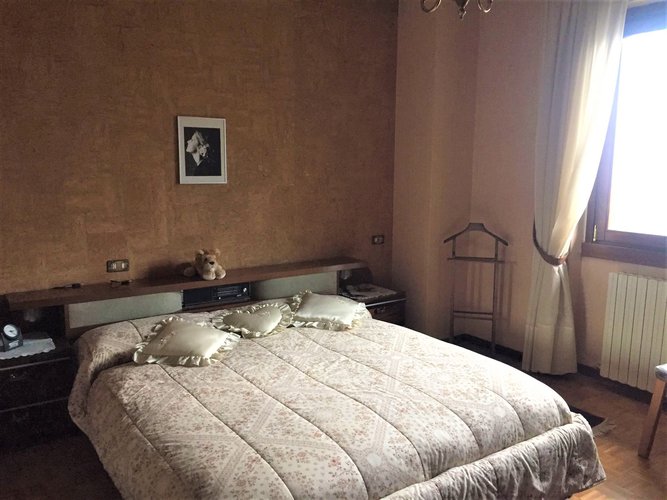 SERVITISSIMO E BEN ESPOSTO! Zogno