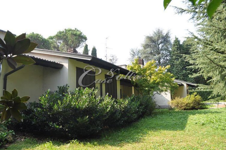 Villa singola Carimate