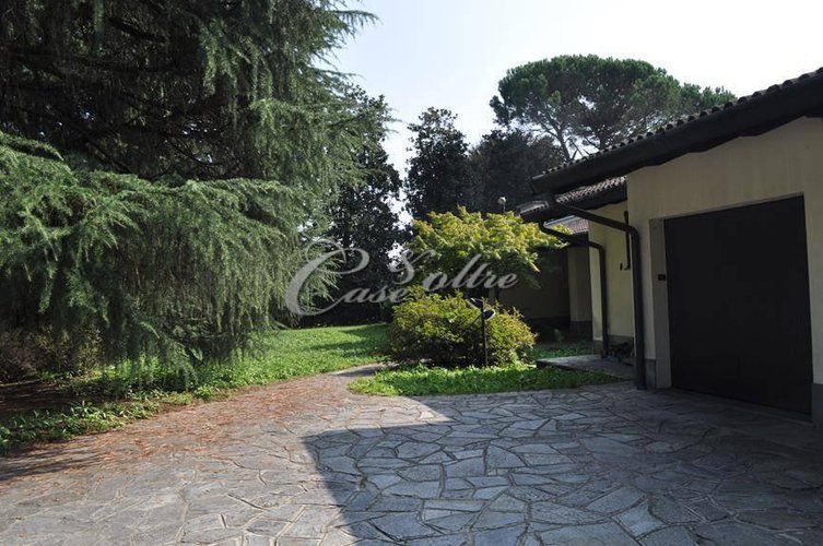 Villa singola Carimate
