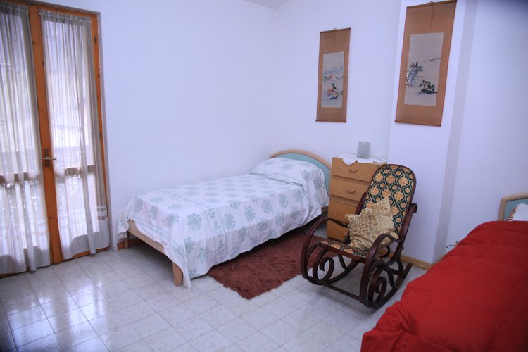 SEMICENTRALE CASETTA INDIPENDENTE!