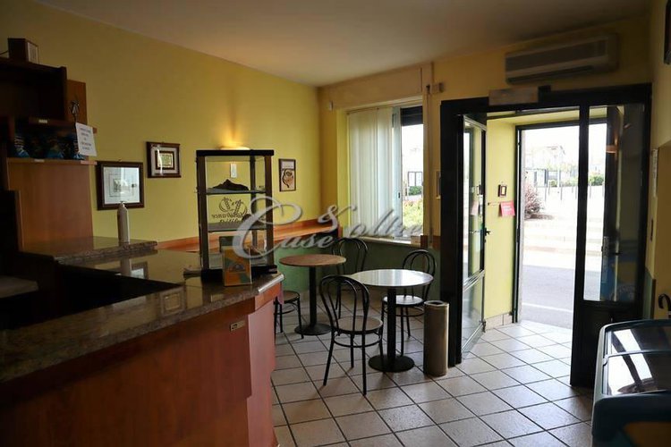 Locale Commerciale Cermenate