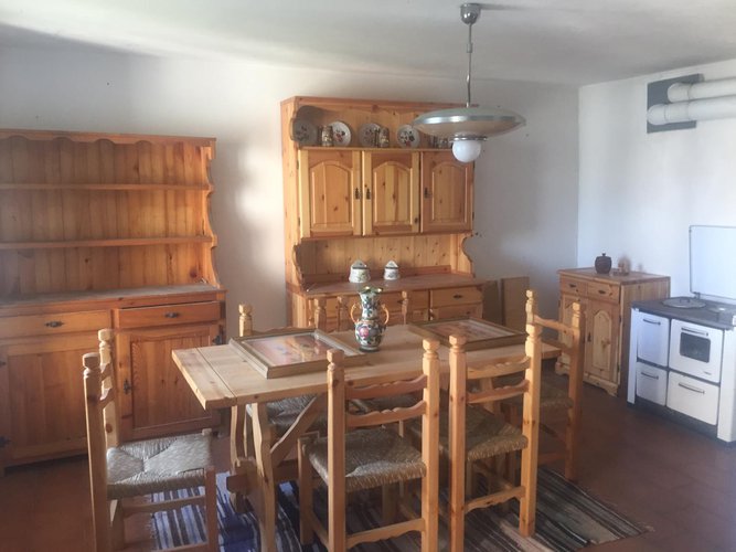 PER GLI AMANTI DEI BORGETTI MEDIOEVALI! Zogno